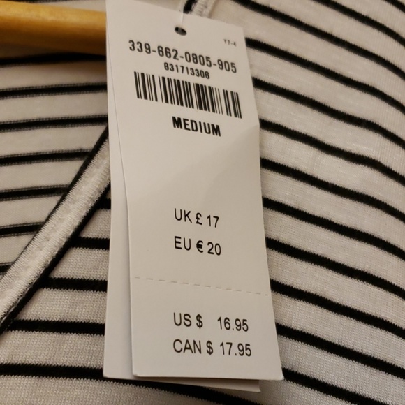 HOLLISTER STRIPE TEE SIZE MEDIUM - Picture 3 of 8